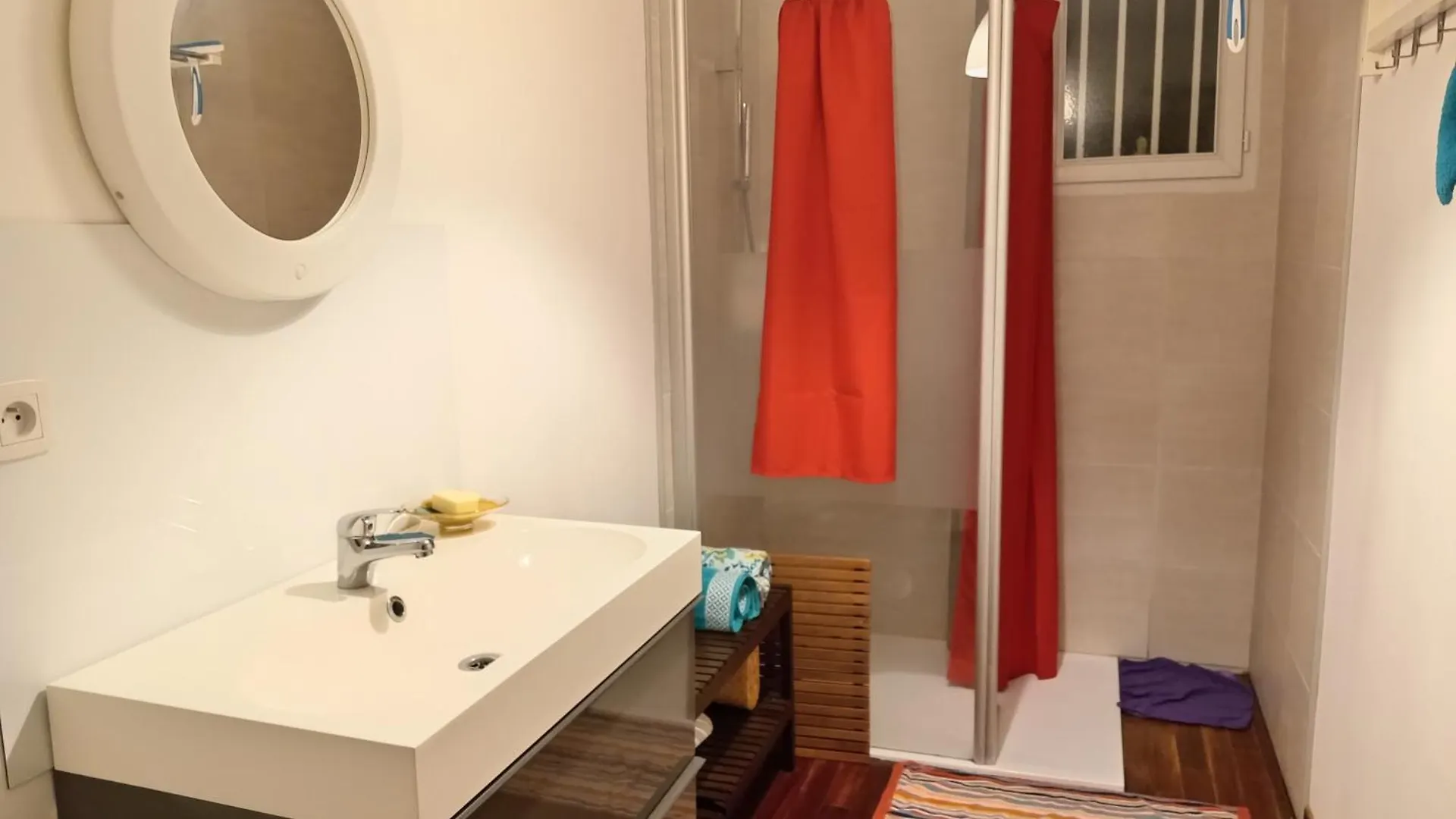 Kambrou En E Di Apartment Plouhinec  France